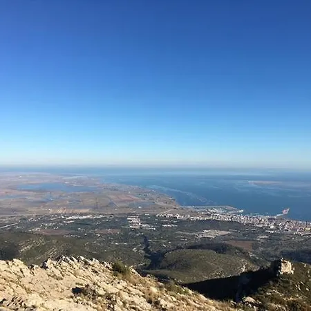 Beau Duplex Plus Terrasse Vu Sur La Mer En Centre Sant Carles De La Rapita